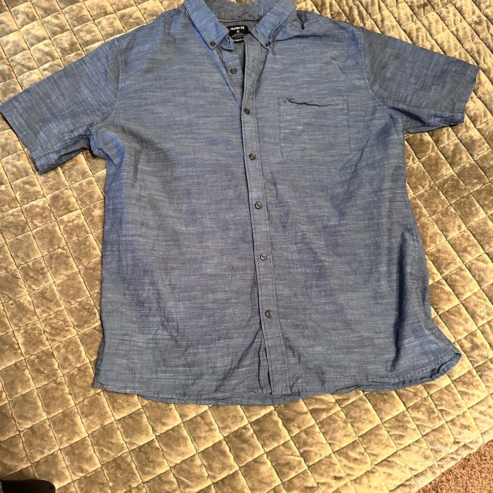 Hurley Men's Casual Blue Button Down Shirt